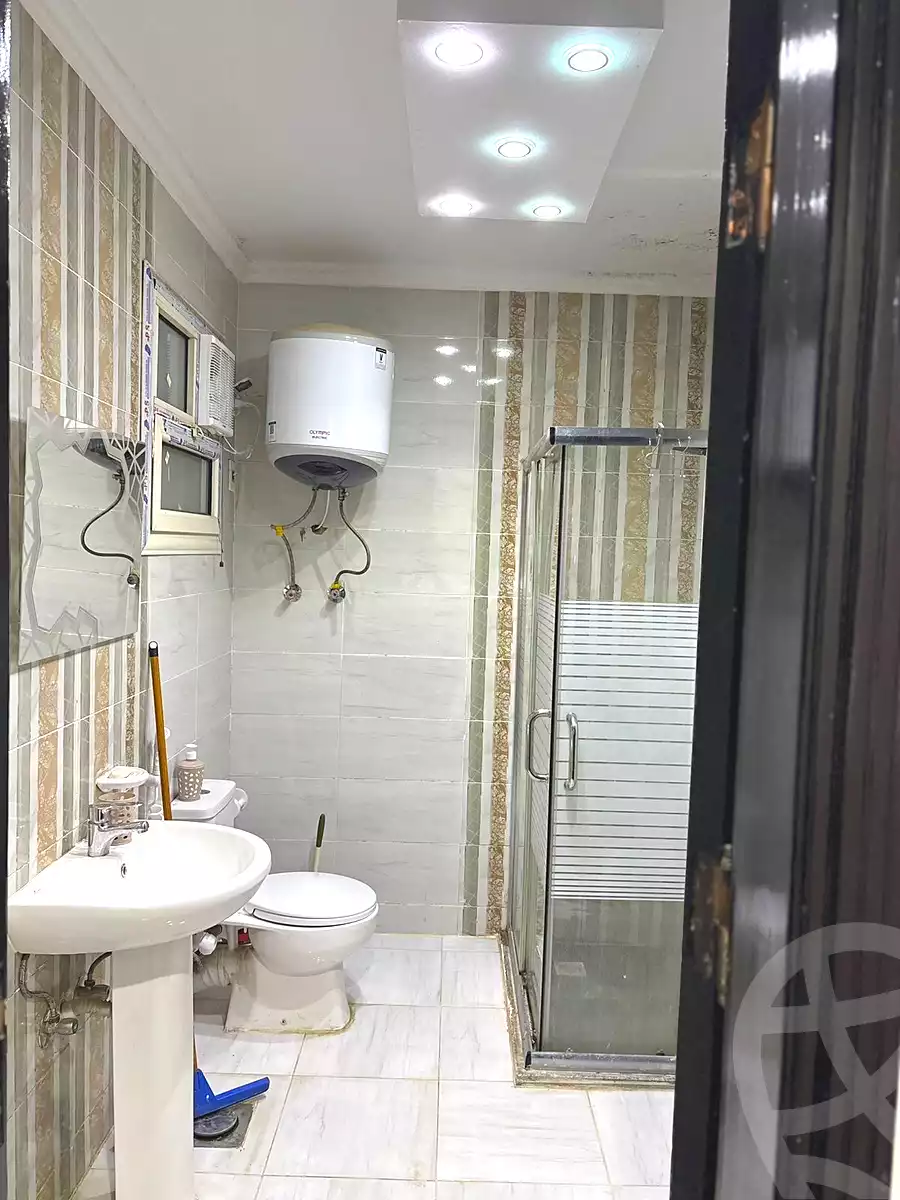 https://aqarmap.com.eg/ar/listing/6532732-for-rent-cairo-6th-of-october-compounds-jn-ktwbr