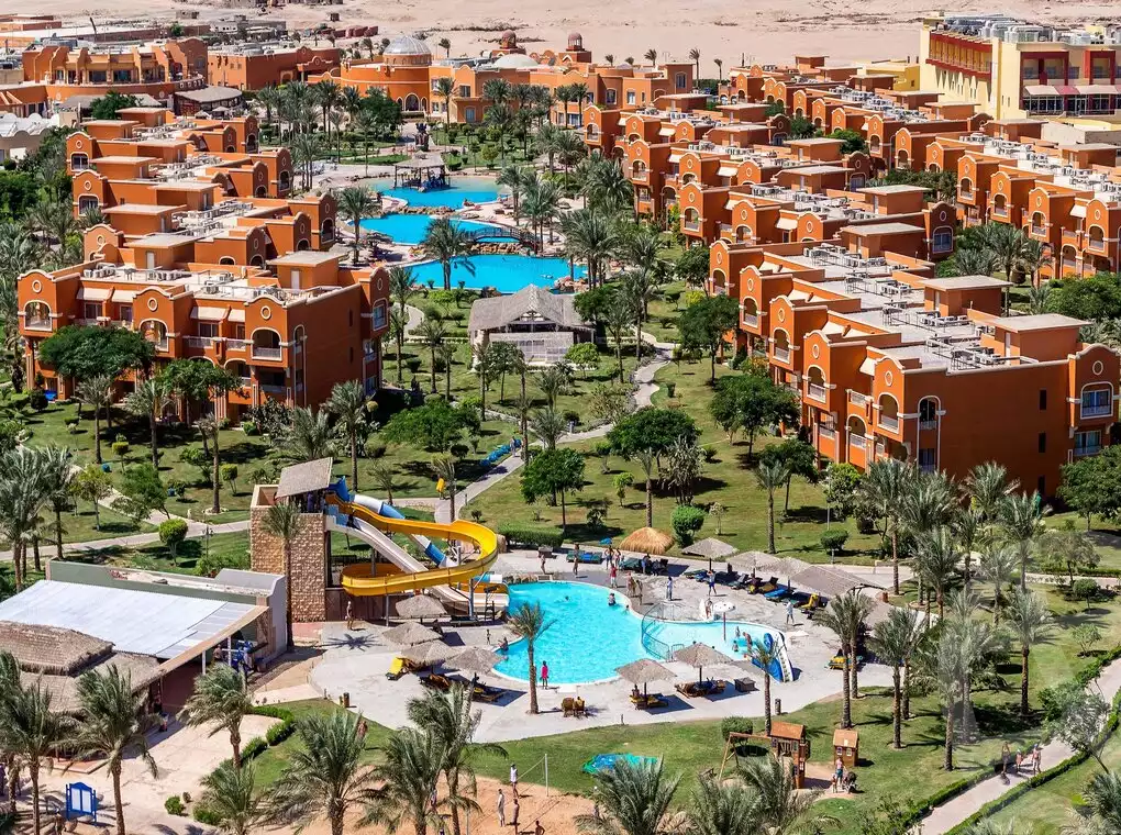 https://aqarmap.com.eg/en/listing/6533198-for-sale-red-sea-hurghada-resorts-bay-west-soma-bay