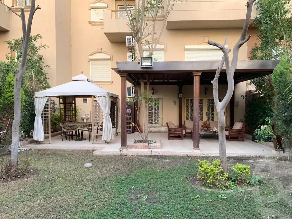 https://aqarmap.com.eg/ar/listing/6534922-for-sale-cairo-new-cairo-compounds-moon-valley