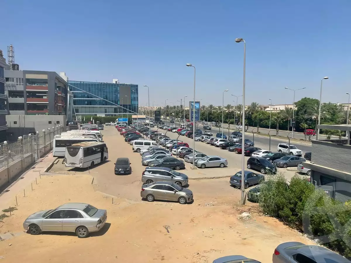 https://aqarmap.com.eg/en/listing/6535030-for-sale-cairo-el-sheikh-zayed-city-compounds-kargo-mall