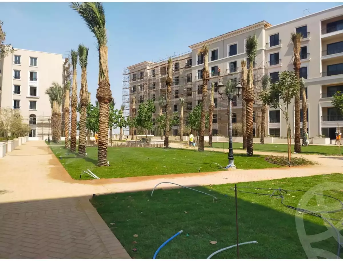 https://aqarmap.com.eg/ar/listing/6359774-for-sale-cairo-el-sheikh-zayed-city-compounds-kmbwnd-fyldj-wyst-dr-llttwyr