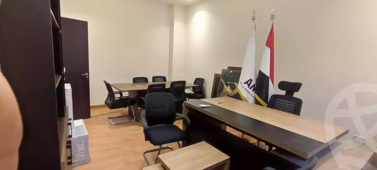 https://aqarmap.com.eg/ar/listing/6537472-for-rent-cairo-new-cairo-90th-street-south-teseen-st