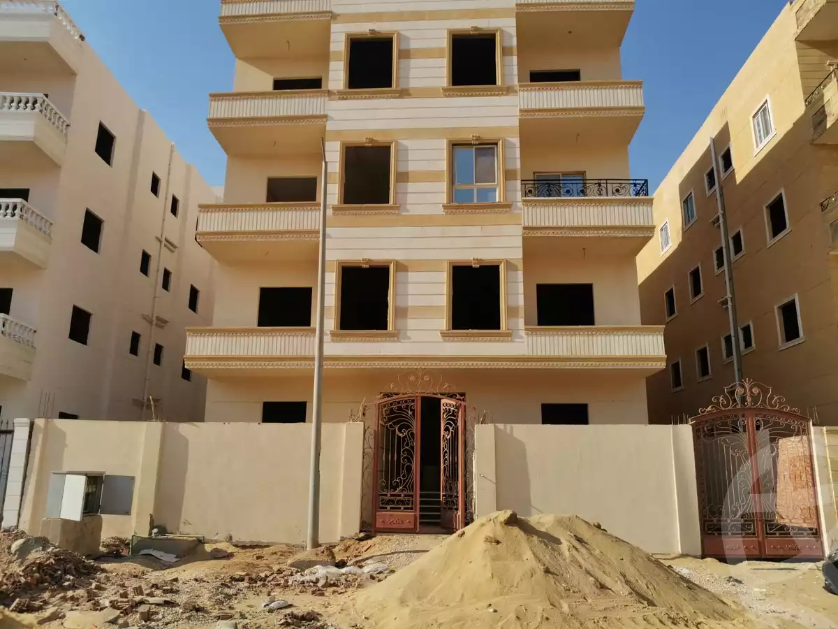 https://aqarmap.com.eg/en/listing/6537971-for-sale-cairo-badr-city-hai-el-ashgar-featured-neighborhood-bait-el-watan
