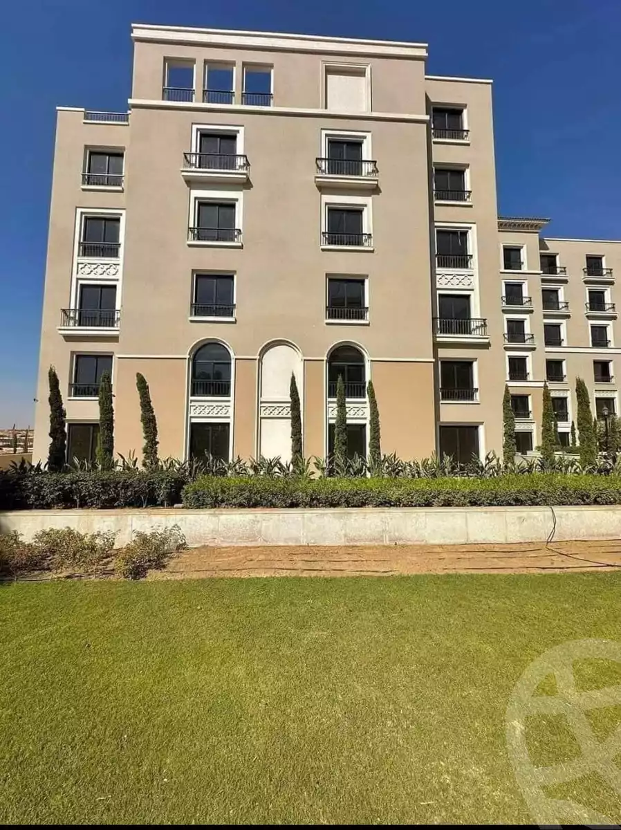 https://aqarmap.com.eg/en/listing/6538475-for-sale-cairo-el-sheikh-zayed-city-compounds-kmbwnd-fyldj-wyst-dr-llttwyr