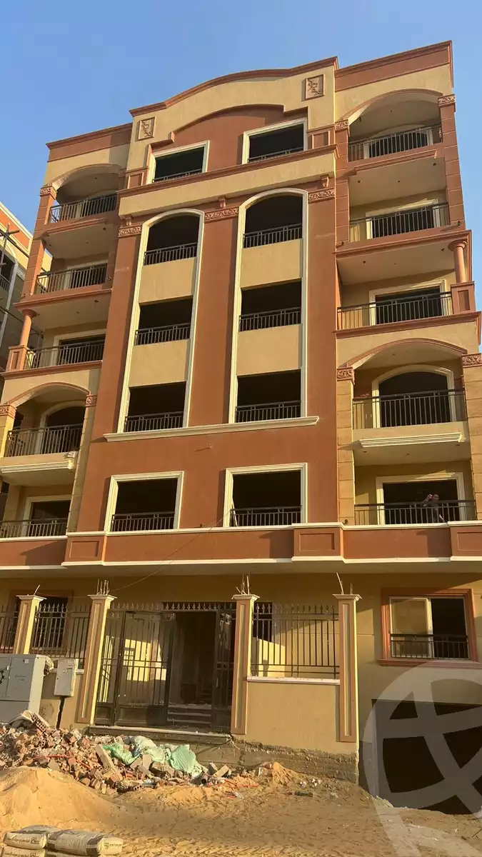 https://aqarmap.com.eg/ar/listing/6540645-for-sale-cairo-6th-of-october-el-ahyaa-neighborhood-9th