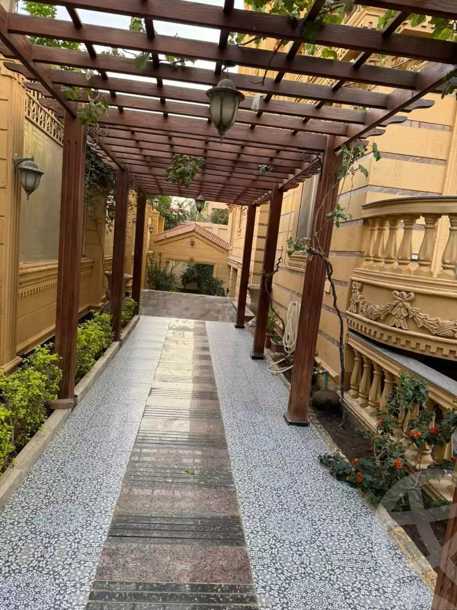 https://aqarmap.com.eg/ar/listing/6541106-for-sale-cairo-el-sheikh-zayed-city-el-hay-elsabeaa-lbstn
