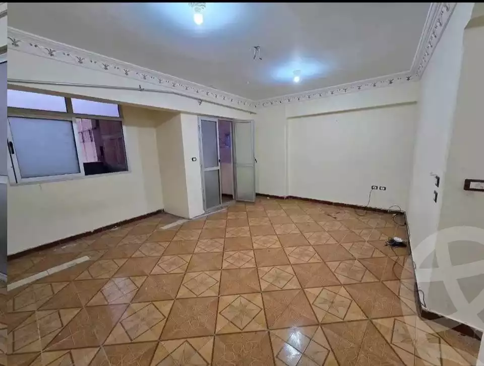 https://aqarmap.com.eg/ar/listing/6541343-for-sale-alexandria-el-asafra-l-sfr-bhry