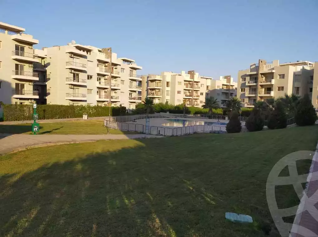 https://aqarmap.com.eg/ar/listing/6542591-for-sale-cairo-el-sheikh-zayed-city-compounds-dh-drys