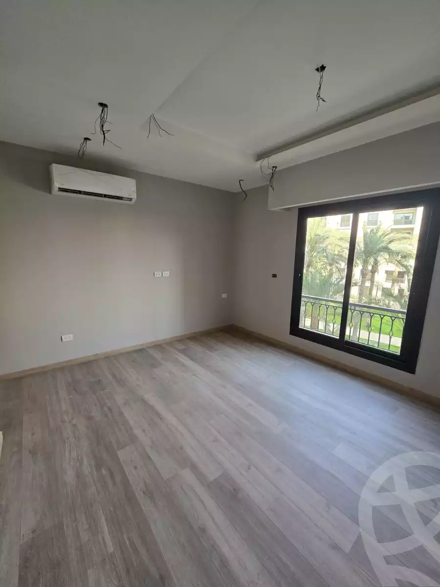 https://aqarmap.com.eg/en/listing/6543370-for-sale-cairo-el-sheikh-zayed-city-compounds-kmbwnd-fyldj-wyst-dr-llttwyr