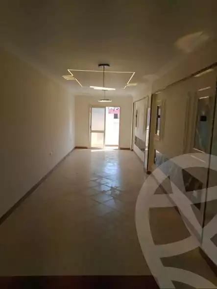 https://aqarmap.com.eg/ar/listing/6544256-for-sale-alexandria-l-jmy-el-hanouvel-el-salam-st