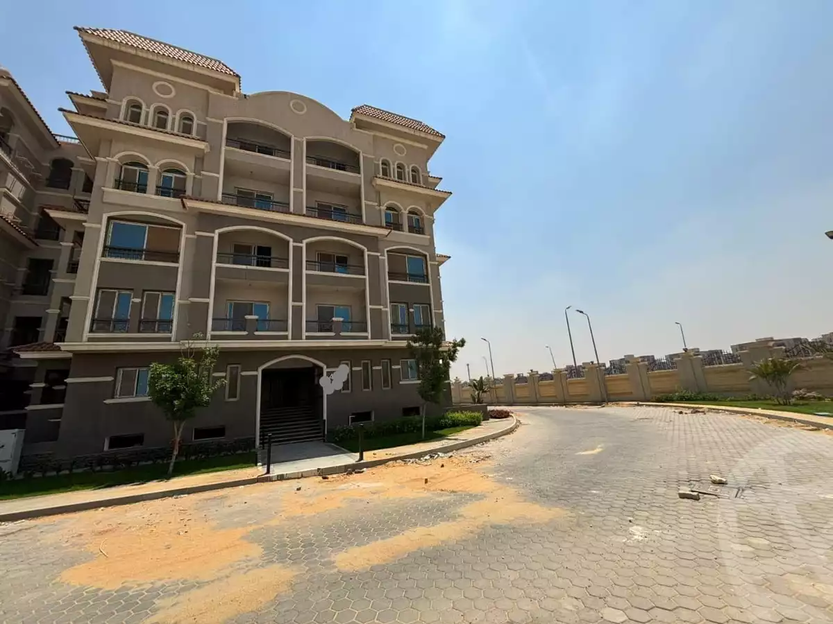 https://aqarmap.com.eg/en/listing/6544492-for-sale-cairo-new-cairo-compounds-garden-heights-compound
