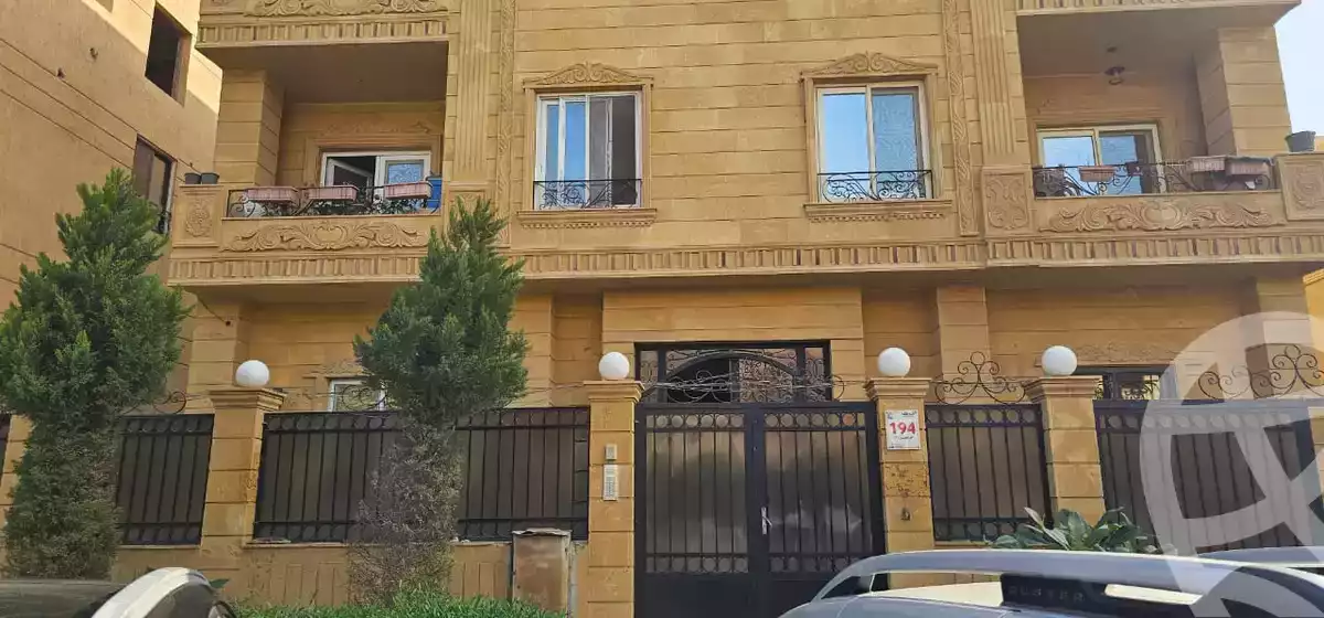 https://aqarmap.com.eg/en/listing/6546116-for-sale-cairo-new-cairo-ganob-el-akadamiya-south-academy-b-taha-hussein-st