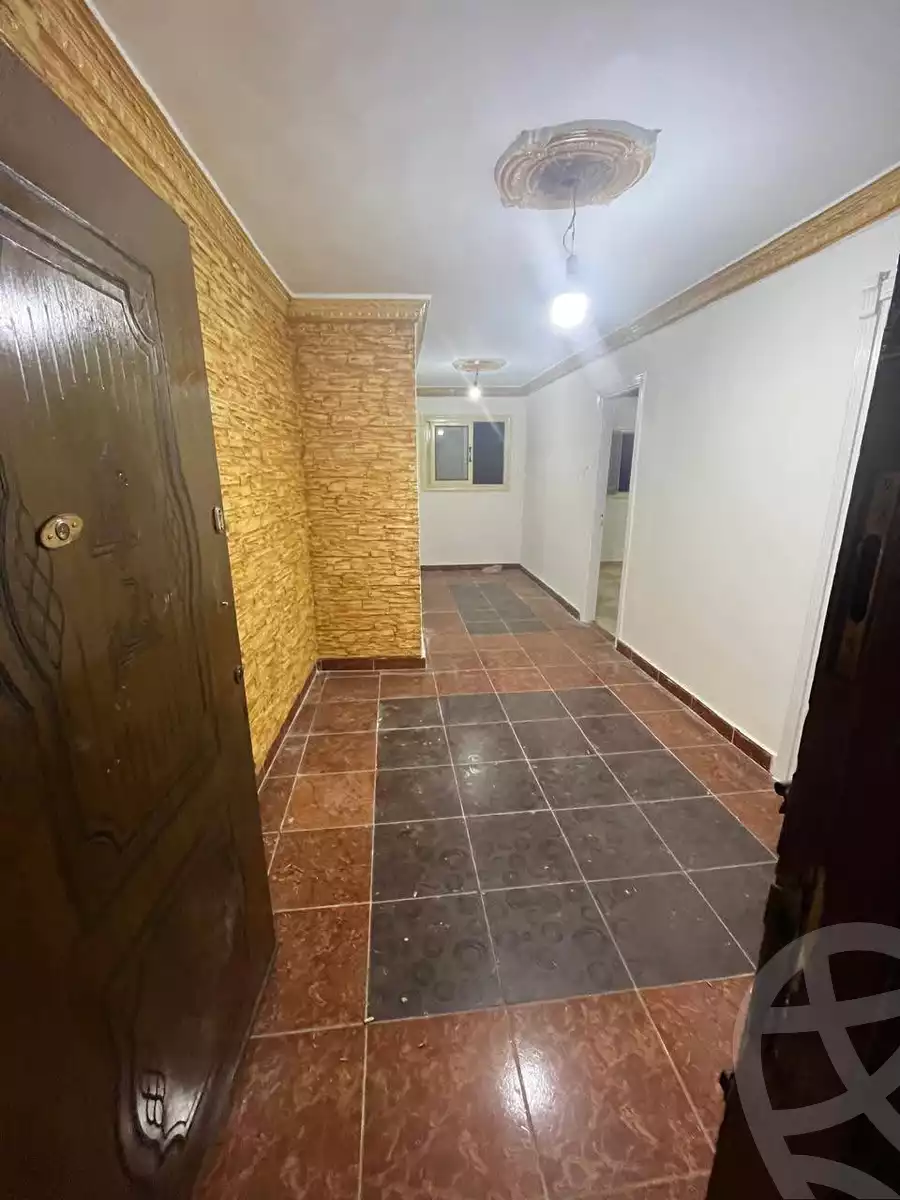 https://aqarmap.com.eg/en/listing/6546652-for-sale-alexandria-bahray-el-anfoshy-sidi-abou-el-abbas-st