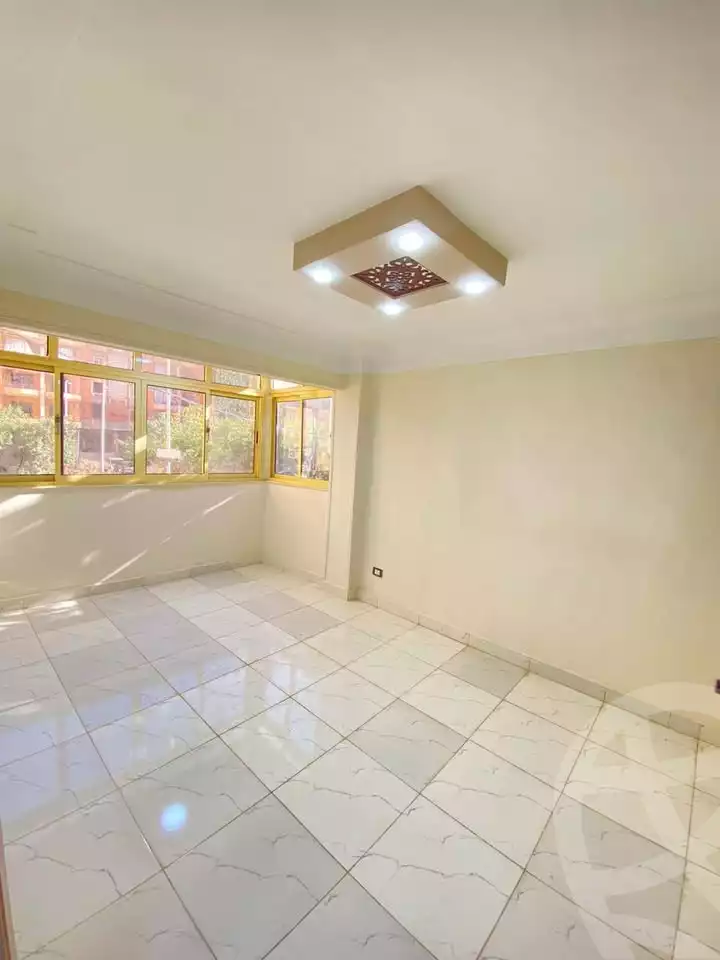 https://aqarmap.com.eg/ar/listing/6547021-for-sale-alexandria-l-jmy-lbytsh-mohamed-el-fardi-st
