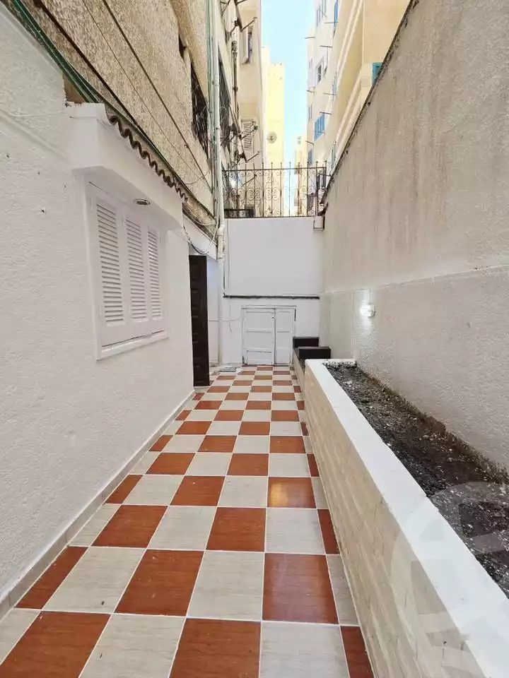 https://aqarmap.com.eg/ar/listing/6548189-for-sale-alexandria-l-jmy-shataa-el-nakheel
