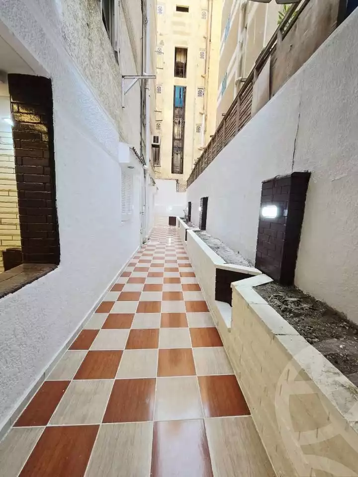 https://aqarmap.com.eg/ar/listing/6548189-for-sale-alexandria-l-jmy-shataa-el-nakheel