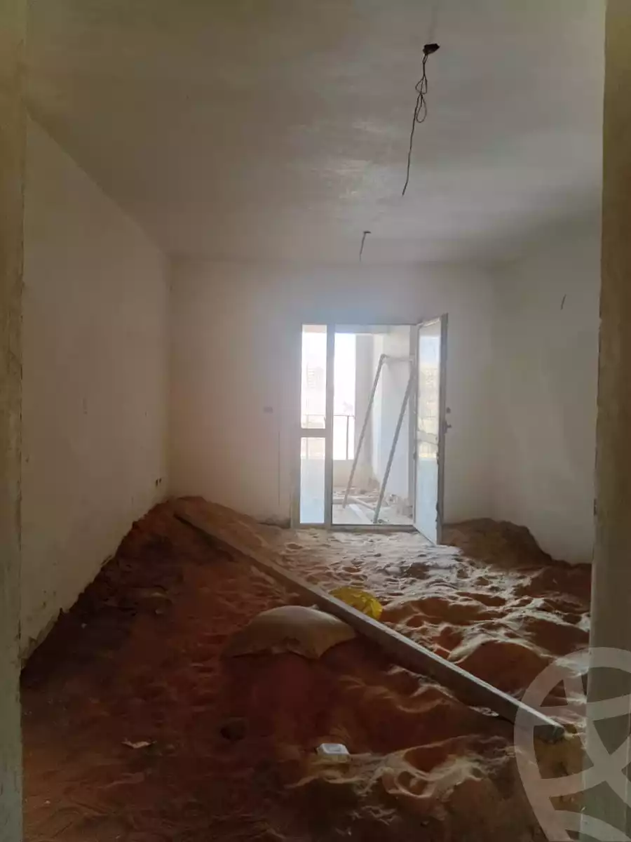 https://aqarmap.com.eg/ar/listing/6548207-for-sale-cairo-new-cairo-el-kattameya-compounds-in-kattameya-crystal-plaza