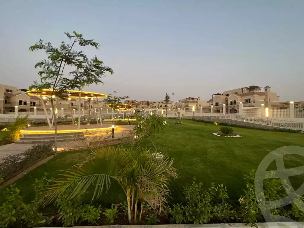 https://aqarmap.com.eg/ar/listing/6548346-for-sale-cairo-el-sheikh-zayed-city-compounds-el-khamayel