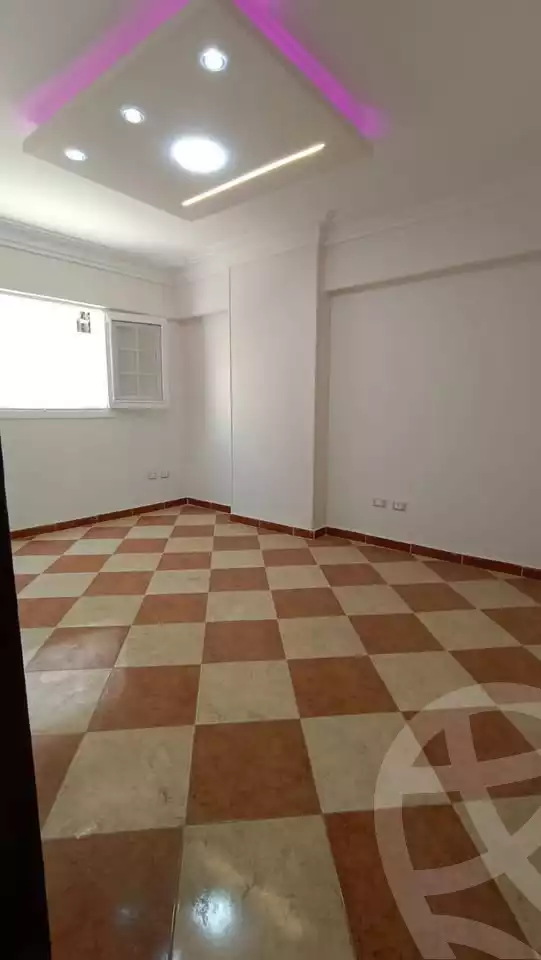 https://aqarmap.com.eg/ar/listing/6548520-for-sale-alexandria-lsywf-el-daraeb-st