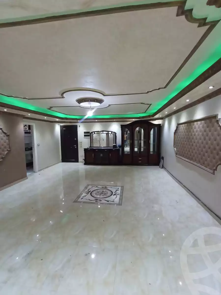 https://aqarmap.com.eg/ar/listing/6550115-for-rent-cairo-helwan-helwan-el-sharkeya-abd-el-rahman-pasha-st