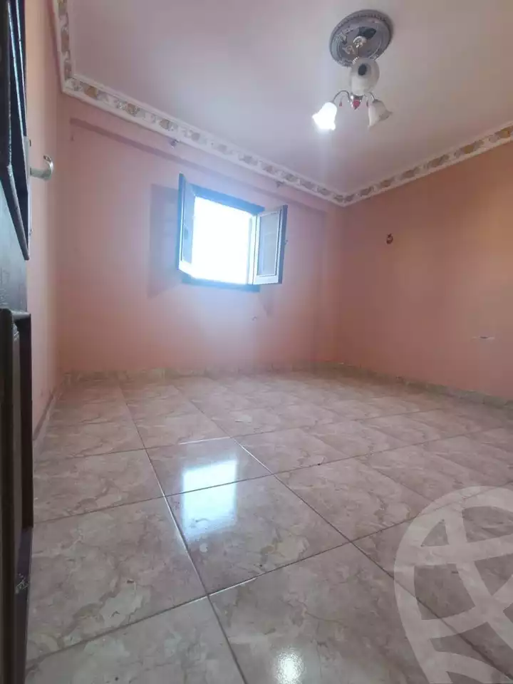 https://aqarmap.com.eg/en/listing/6550579-for-sale-alexandria-l-jmy-lbytsh-ibrahim-othman-st