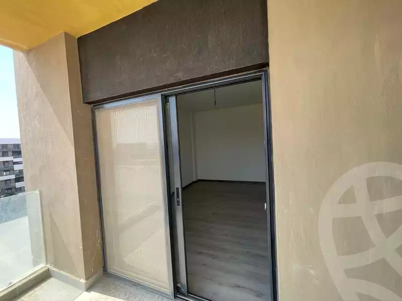 https://aqarmap.com.eg/ar/listing/6551193-for-sale-cairo-el-shorouk-compounds-al-burouj-compound-imkan