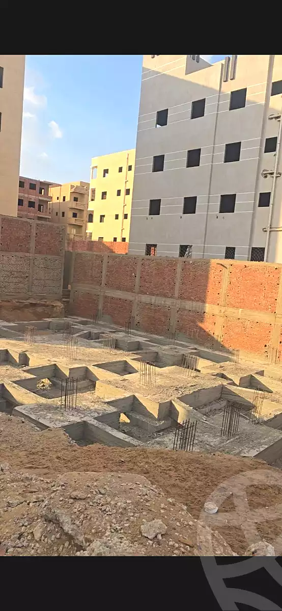 https://aqarmap.com.eg/ar/listing/6551564-for-sale-cairo-badr-city-hai-el-ashgar-featured-neighborhood-bait-el-watan