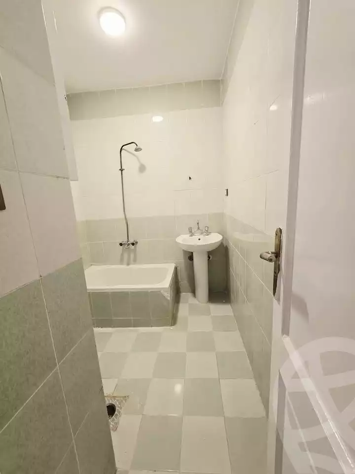 https://aqarmap.com.eg/ar/listing/6552006-for-sale-alexandria-l-jmy-shataa-el-nakheel