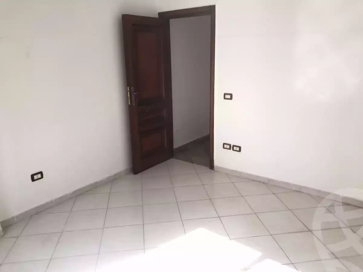 https://aqarmap.com.eg/en/listing/6553802-for-sale-cairo-el-maadi-compounds-maadi-grand-city