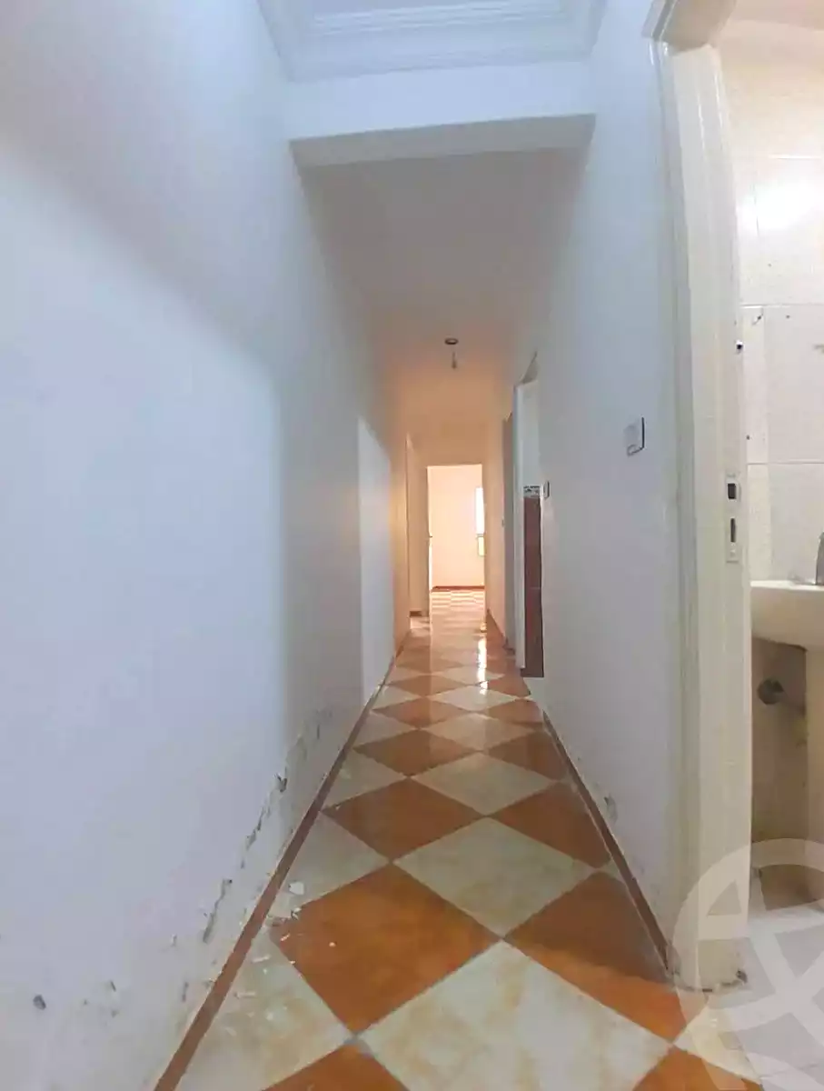 https://aqarmap.com.eg/en/listing/6555060-for-sale-alexandria-el-asafra-l-sfr-bhry