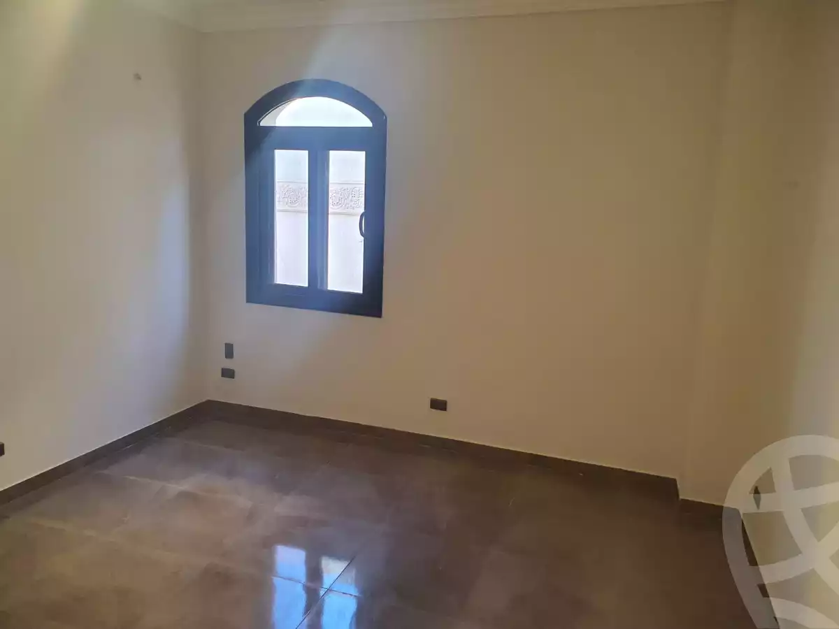 https://aqarmap.com.eg/ar/listing/6556348-for-rent-cairo-new-cairo-ganob-el-akadamiya-south-academy-a-zaid-ebn-haretha-st