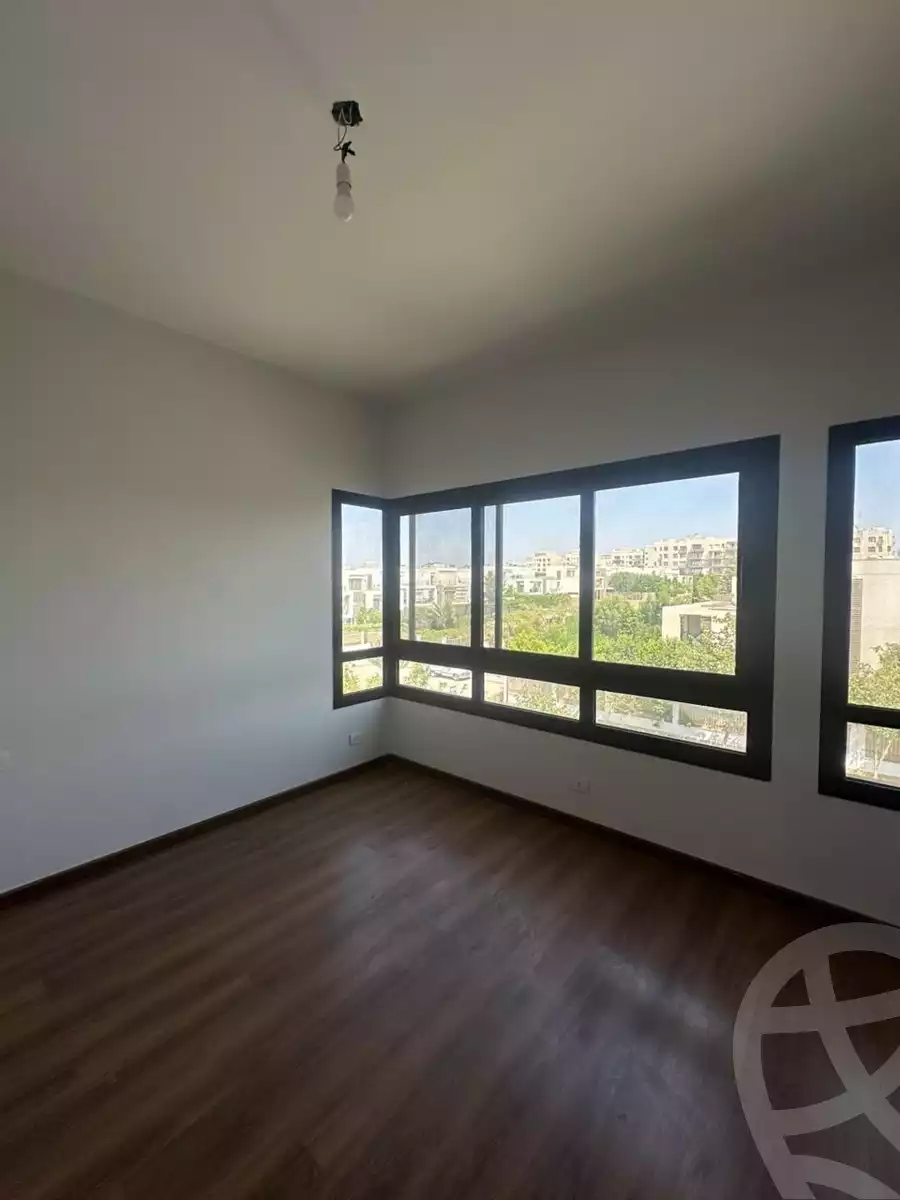 https://aqarmap.com.eg/en/listing/6558158-for-rent-cairo-el-sheikh-zayed-city-compounds-beverly-hills