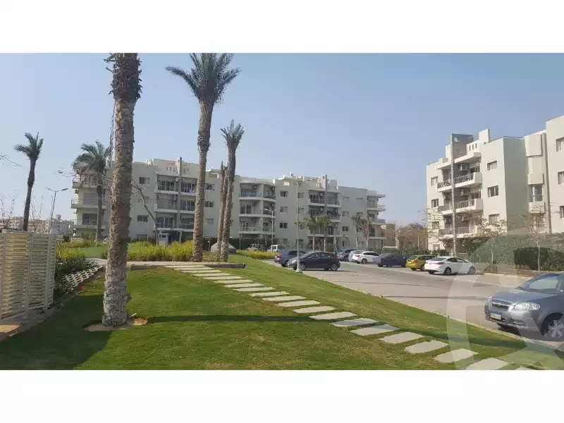 https://aqarmap.com.eg/en/listing/6558523-for-rent-cairo-el-sheikh-zayed-city-compounds-dh-drys
