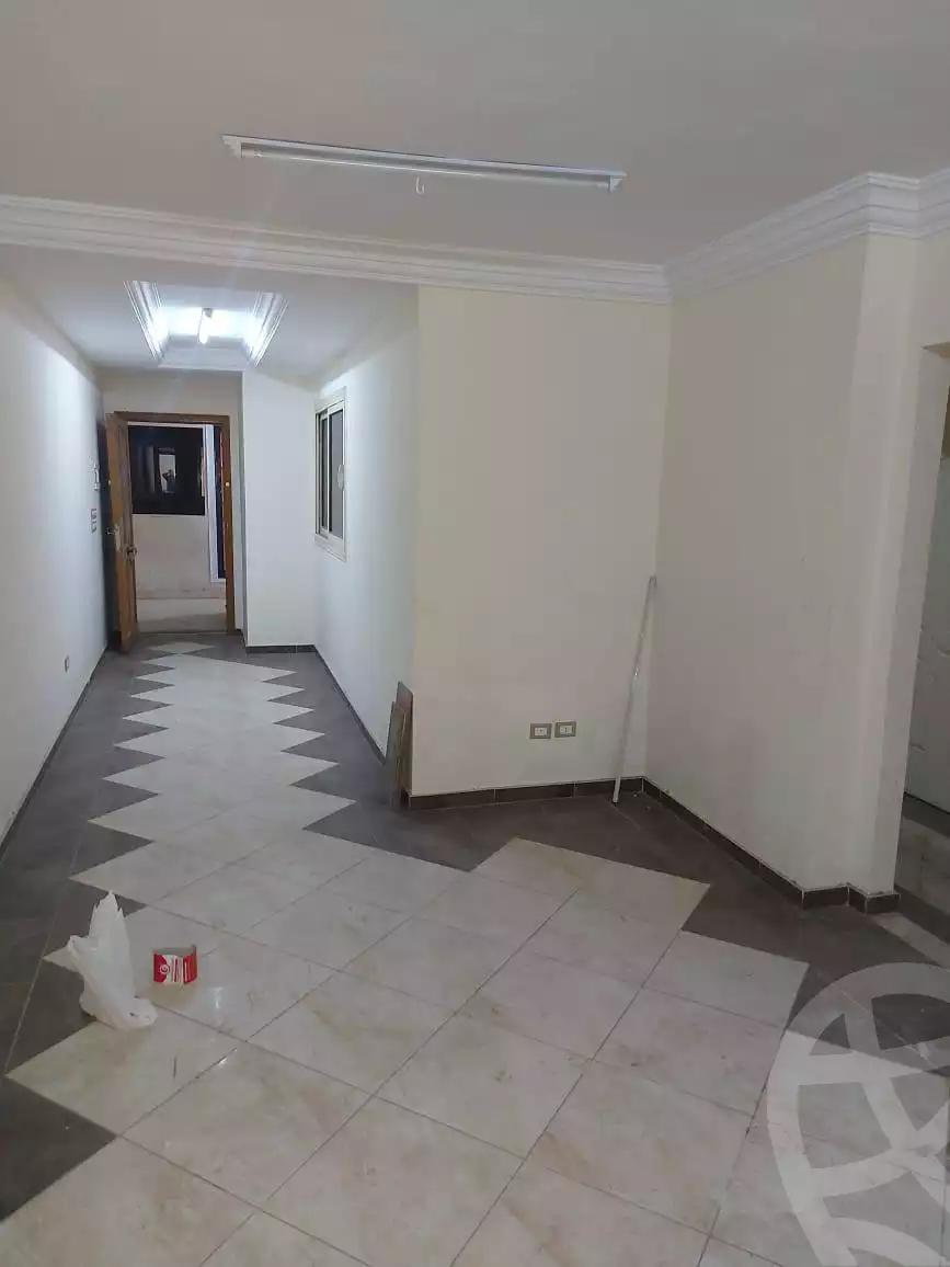 https://aqarmap.com.eg/ar/listing/6559492-for-sale-cairo-helwan-mnshy-yn-hlwn-mansour-st
