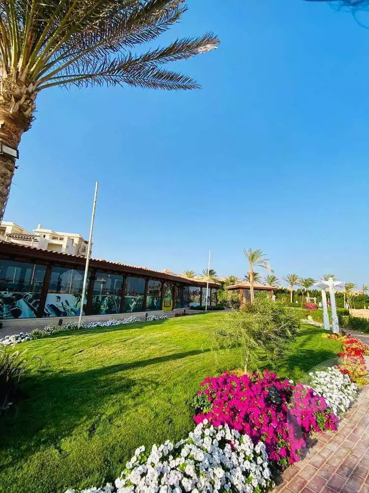 https://aqarmap.com.eg/ar/listing/6559770-for-sale-ain-elsokhna-resorts-blue-blue