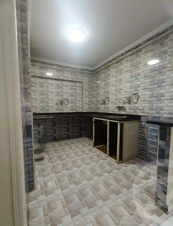 https://aqarmap.com.eg/ar/listing/6561596-for-sale-alexandria-l-jmy-lbytsh-al-kaada-st