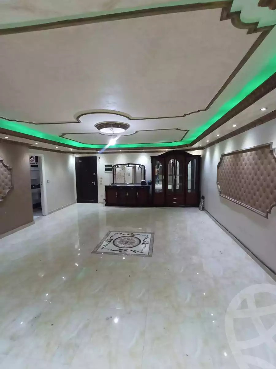 https://aqarmap.com.eg/ar/listing/6561792-for-rent-cairo-helwan-helwan-el-sharkeya-abd-el-rahman-pasha-st
