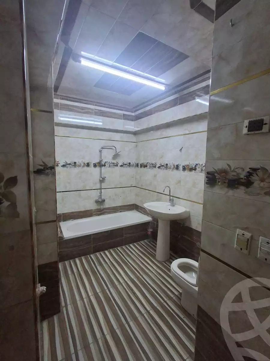 https://aqarmap.com.eg/en/listing/6561972-for-rent-qalyubia-shubra-el-khaima-el-shareaa-el-gadid-st
