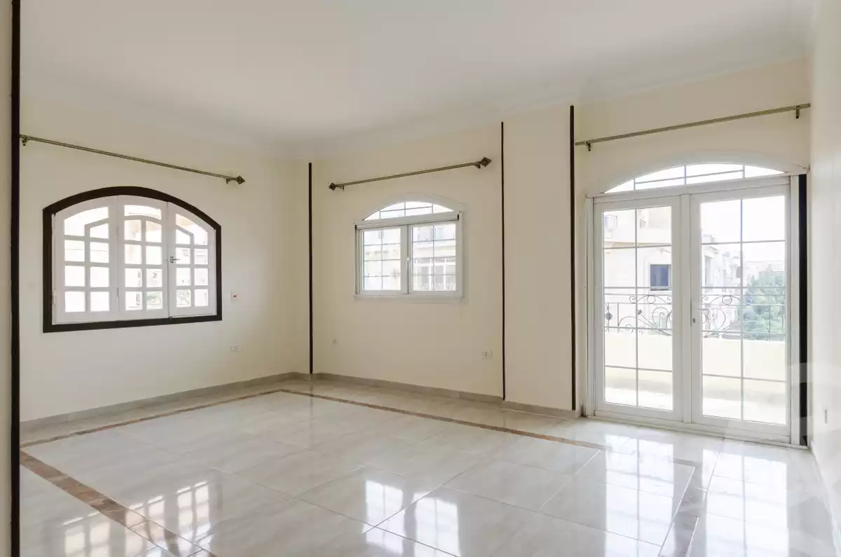 https://aqarmap.com.eg/ar/listing/6562374-for-rent-cairo-new-cairo-ganob-el-akadamiya-south-academy-o-el-sheikh-mohamed-el-nasharty-st