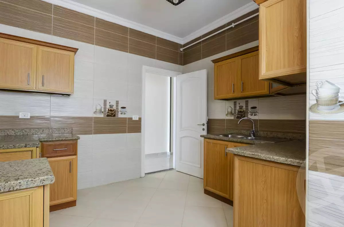 https://aqarmap.com.eg/ar/listing/6562374-for-rent-cairo-new-cairo-ganob-el-akadamiya-south-academy-o-el-sheikh-mohamed-el-nasharty-st