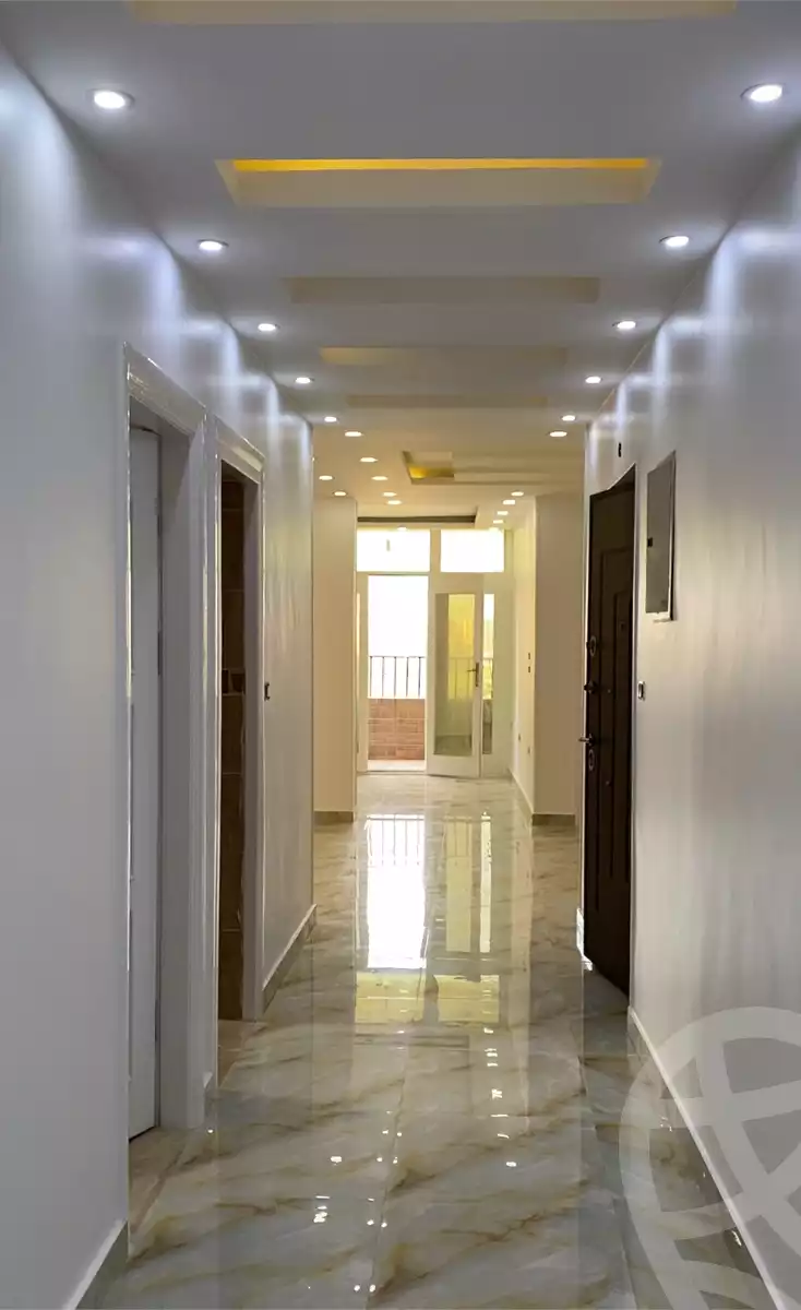 https://aqarmap.com.eg/ar/listing/6562667-for-sale-cairo-faisal-kafr-tohormos-queen-nazli-st