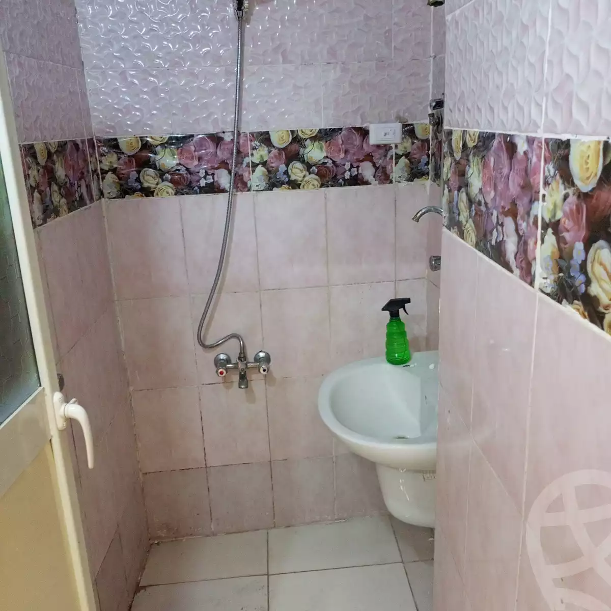 https://aqarmap.com.eg/en/listing/6563127-for-sale-alexandria-bahray-el-anfoshy