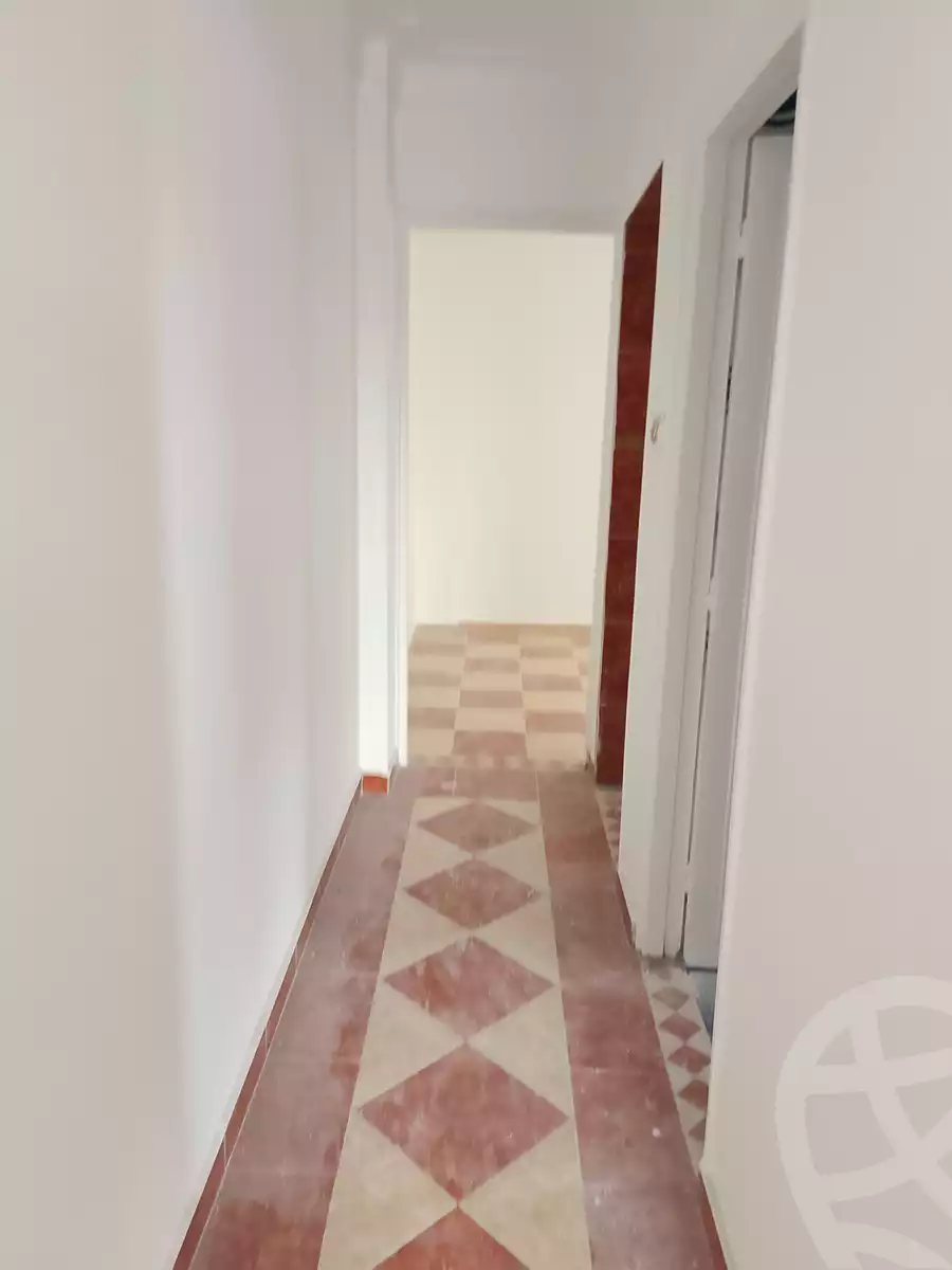 https://aqarmap.com.eg/en/listing/6563166-for-sale-alexandria-lsywf-abd-el-fattah-el-shashaei-st