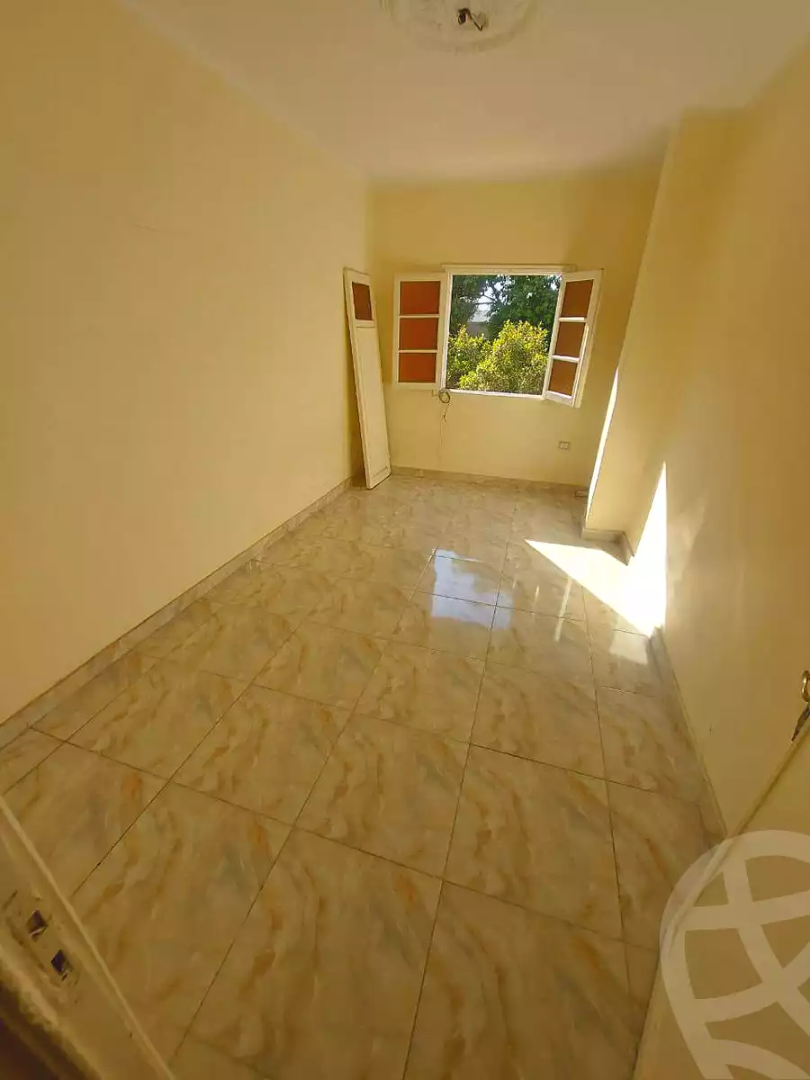 https://aqarmap.com.eg/en/listing/6563277-for-sale-cairo-helwan-helwan-el-sharkeya-ryad-pasha-st