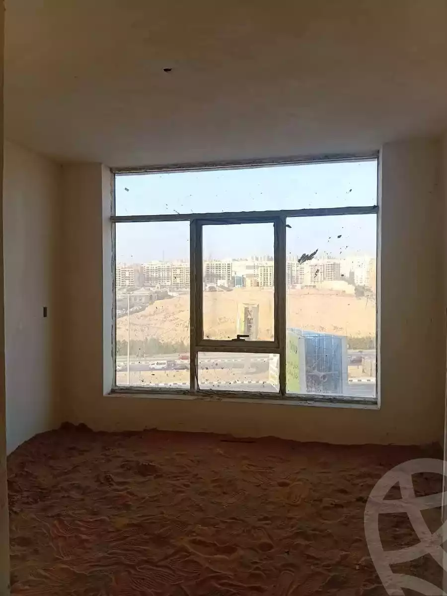 https://aqarmap.com.eg/en/listing/6565275-for-sale-cairo-new-cairo-el-kattameya-compounds-in-kattameya-crystal-plaza