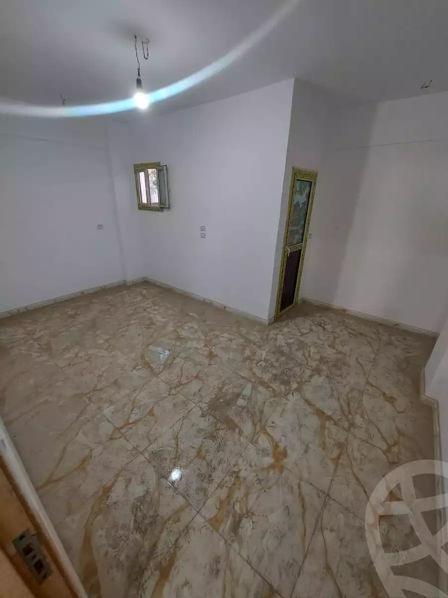 https://aqarmap.com.eg/en/listing/6565477-for-sale-cairo-helwan-el-shareaa-el-sharby-st