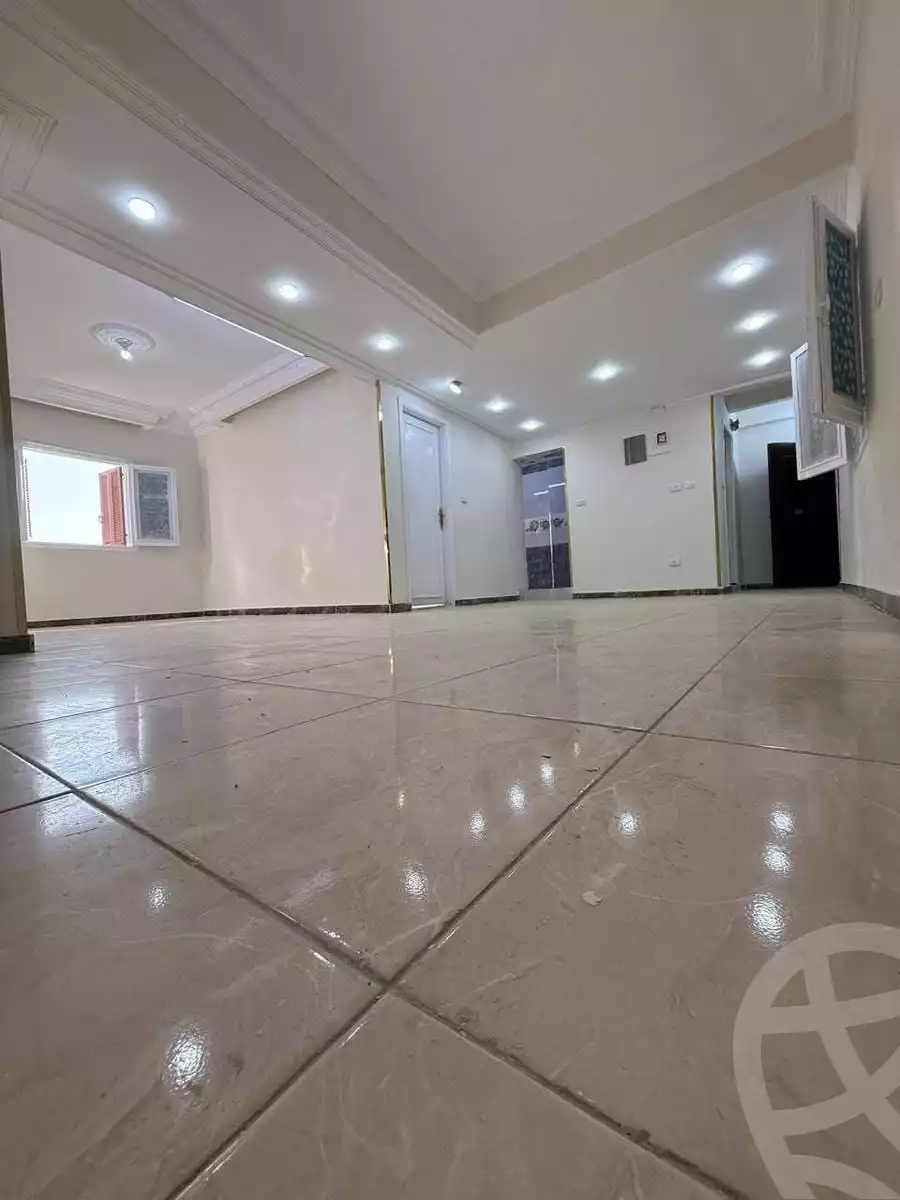 https://aqarmap.com.eg/ar/listing/6565595-for-sale-cairo-helwan-helwan-el-sharkeya-abd-el-rahman-pasha-st