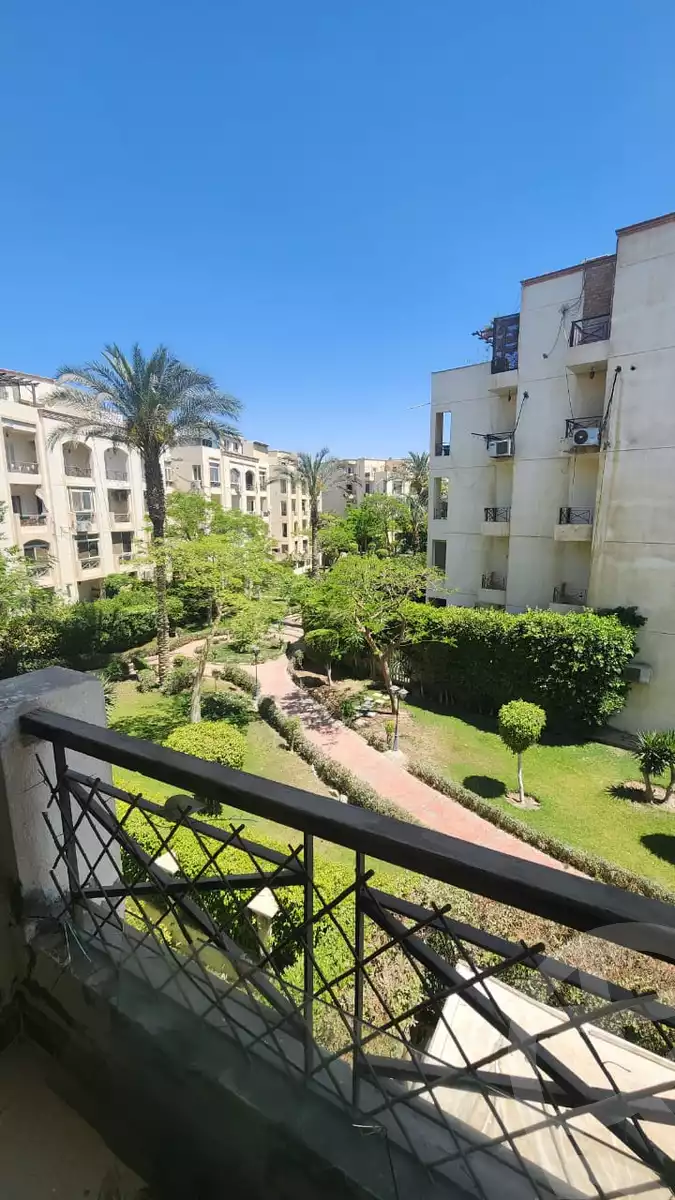 https://aqarmap.com.eg/ar/listing/6566575-for-sale-cairo-el-sheikh-zayed-city-compounds-hadayek-el-mohandiseen