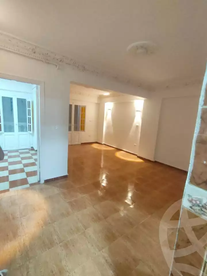 https://aqarmap.com.eg/ar/listing/6567759-for-sale-alexandria-lsywf-el-falki