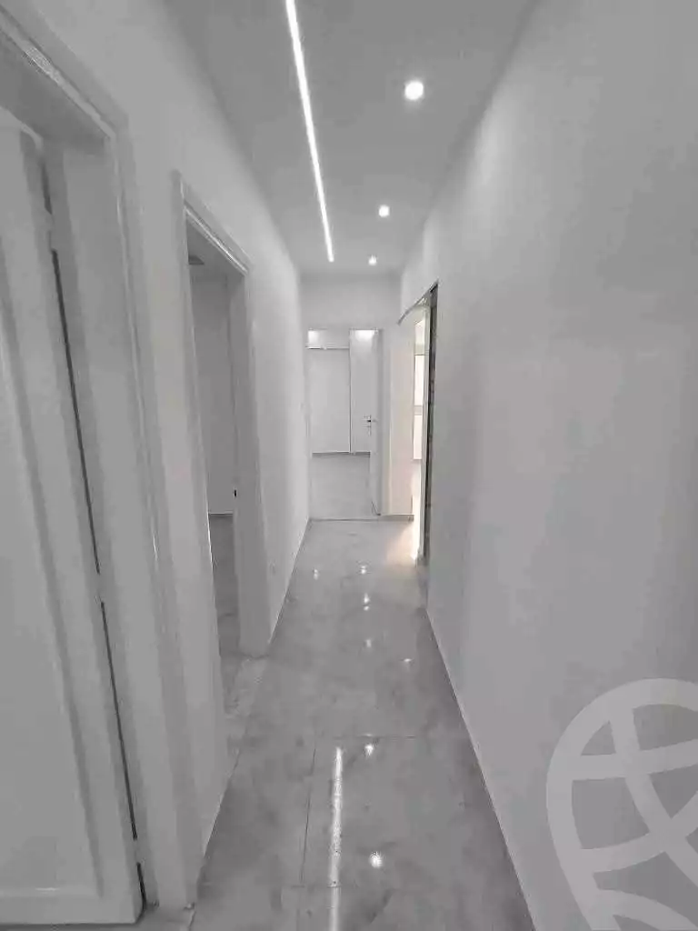 https://aqarmap.com.eg/ar/listing/6568621-for-sale-alexandria-el-asafra-l-sfr-bhry